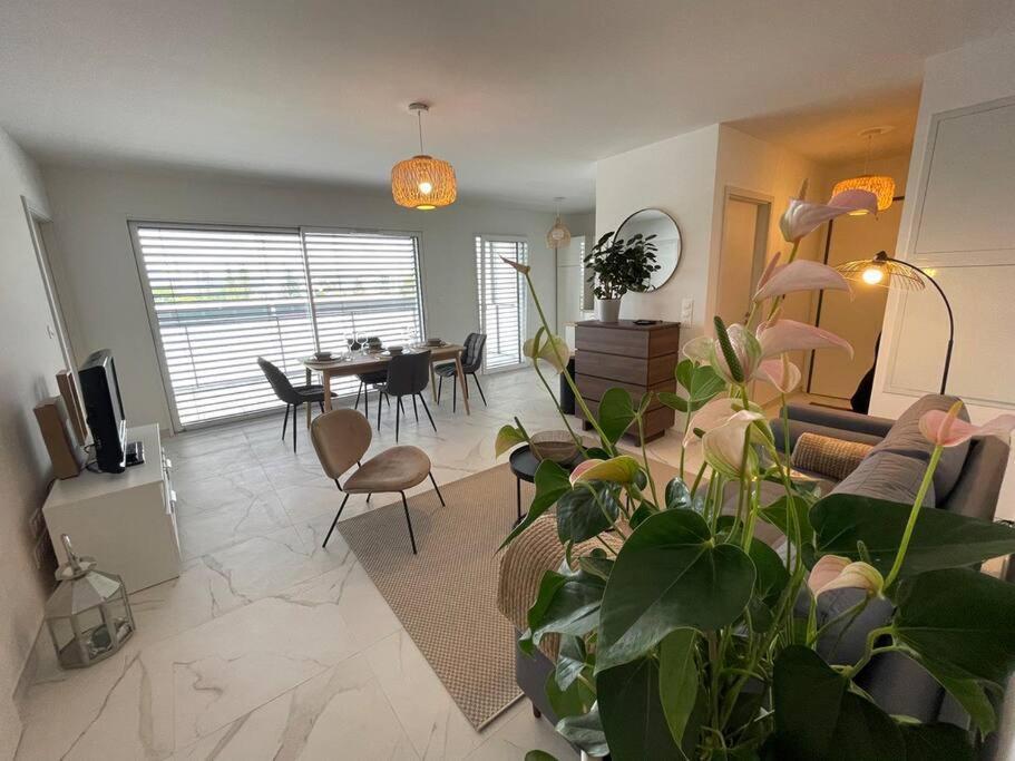 Magnifique Appartement A La Frontiere Suisse Saint-Louis  Eksteriør bilde